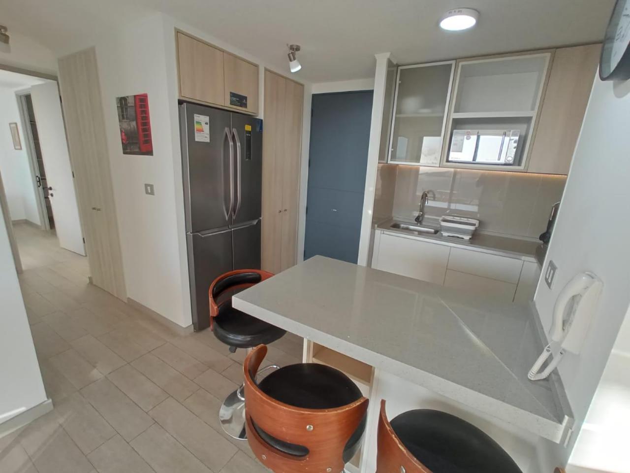 Apartamento Departamento Comodo Y Con Hermosa Vista, Piscina 1703a Concón