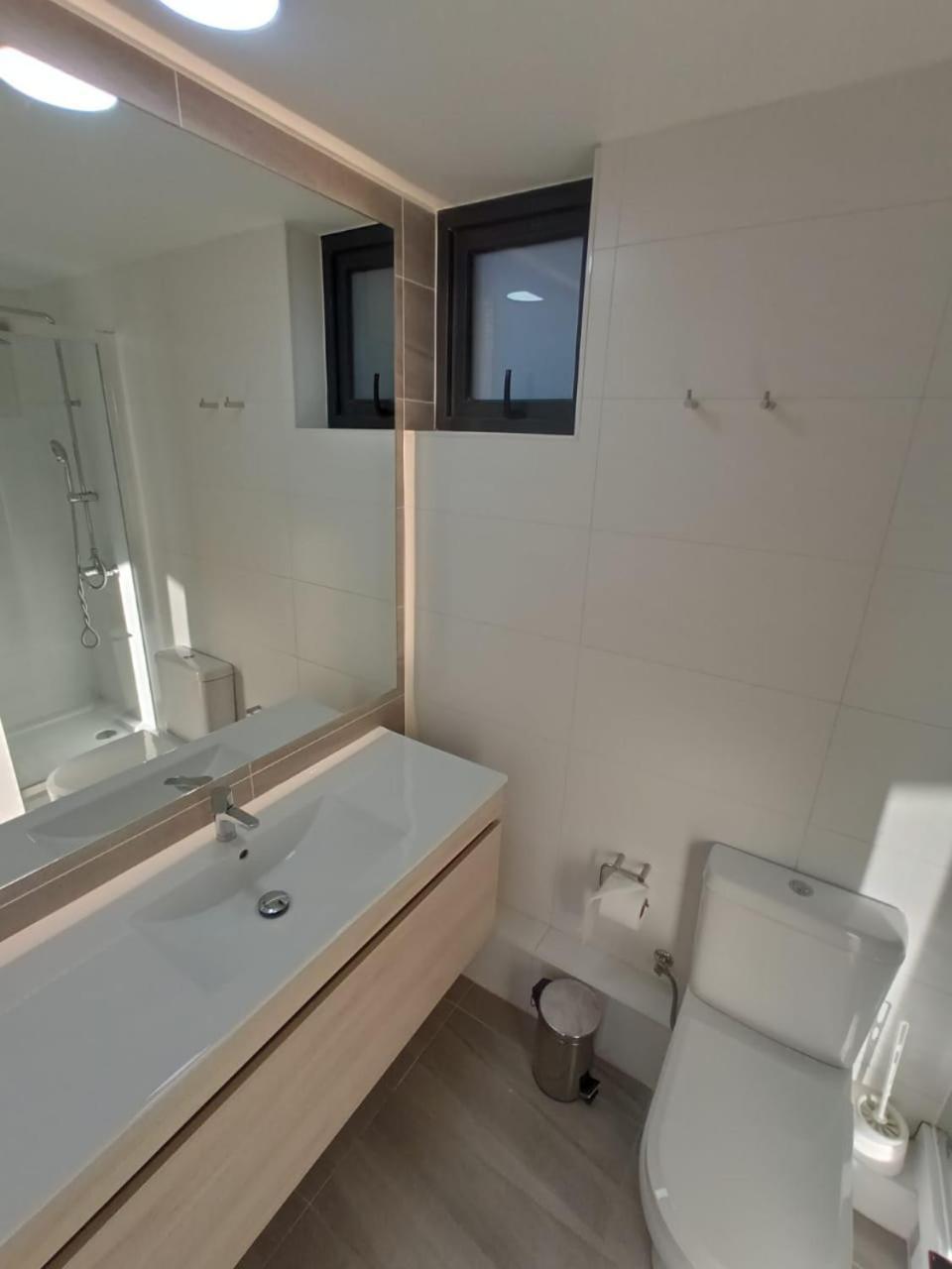 Departamento Comodo Y Con Hermosa Vista, Piscina 1703a *