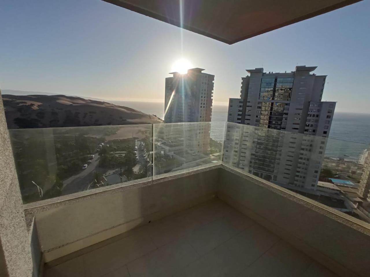 Apartamento Departamento Comodo Y Con Hermosa Vista, Piscina 1703a